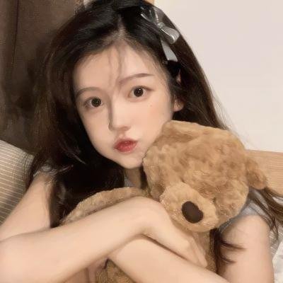 演员张逸凡